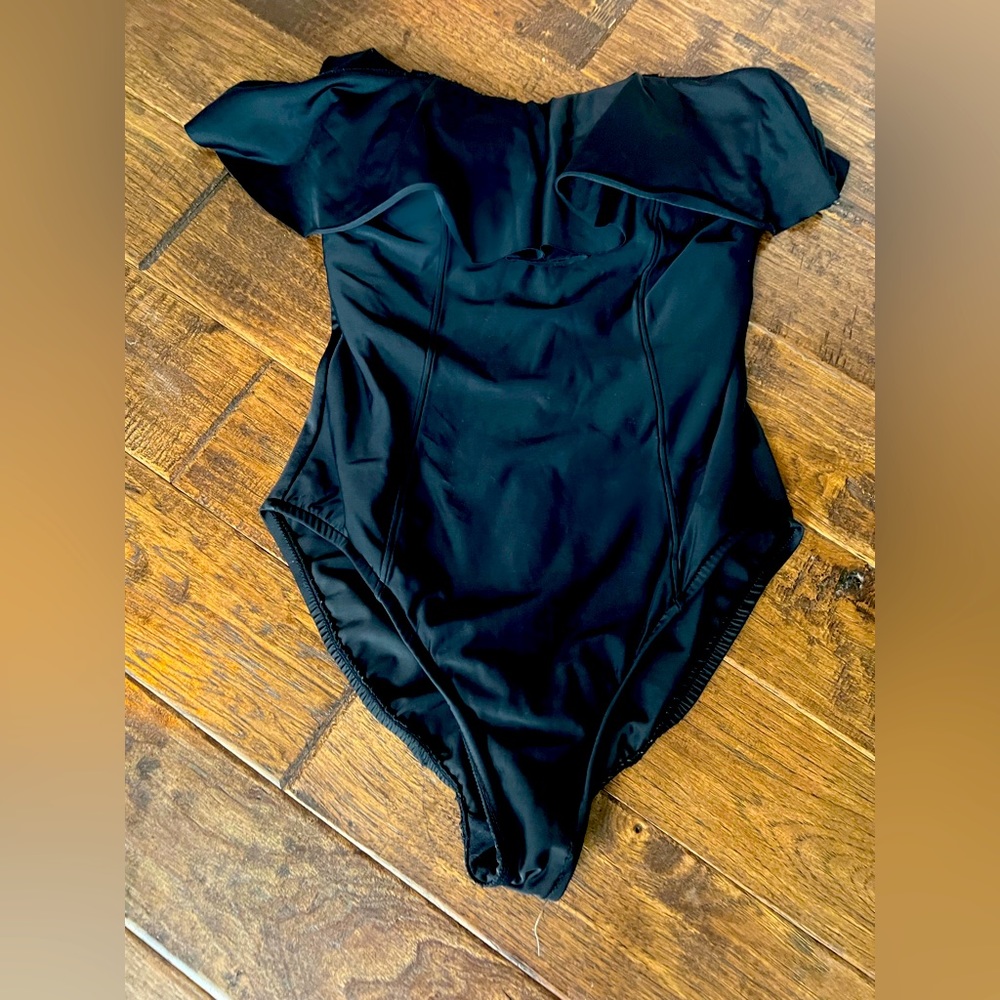 Strapless MagicSuit swimsuit